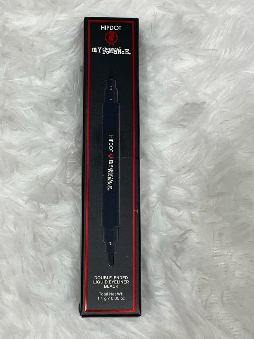 HIPDOT x MY CHEMICAL ROMANCE Collab 3-Piece Makeup Palette Eyeliner Makeup Brush